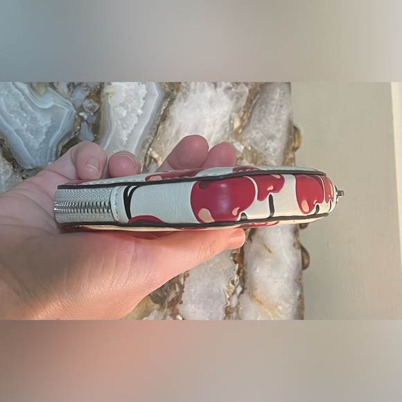 Coach White Cherry Heart Pouch! - Picture 4 of 9